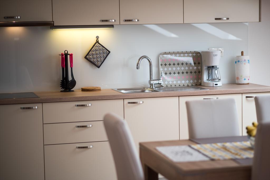 Apartman Marinko クルク エクステリア 写真